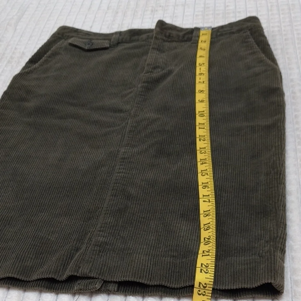 Olive Corduroy Pencil Skirt Size 4 Feminine Pumpkin Patch Pictures Whimsigoth - Picture 15 of 16